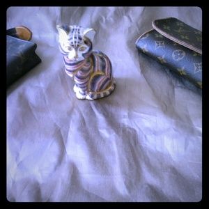 Vintage English Royal Crown Derby kitten